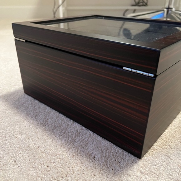 Brand new belt case - Picture 4 of 7